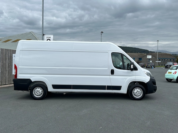 Used Vauxhall Movano 2023 for sale - 76063620: Photo 3