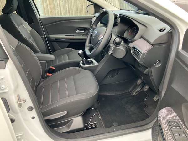 Used Dacia Jogger 2023 for sale - 75603973: Photo 18