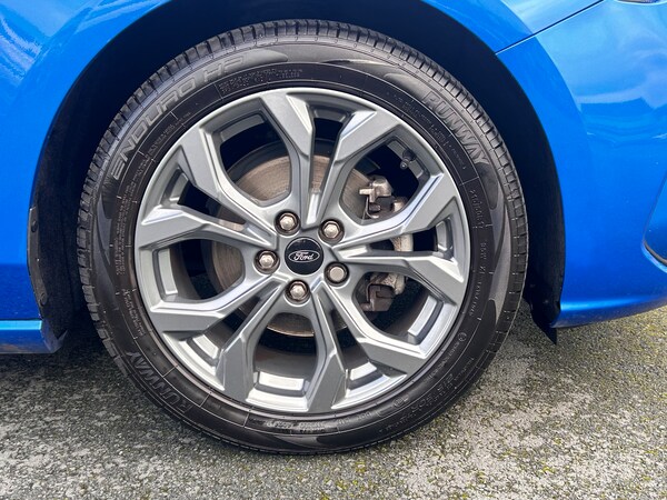 Used Ford Focus 2023 for sale - 76245892: Photo 15