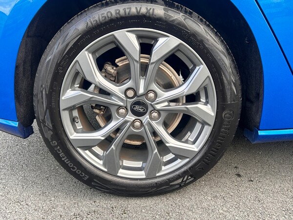 Used Ford Focus 2023 for sale - 76245892: Photo 19