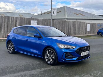 Used Ford Focus 2023 for sale - 76245892: Photo 2