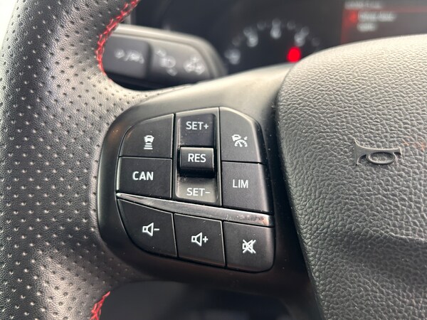 Used Ford Focus 2023 for sale - 76245892: Photo 36