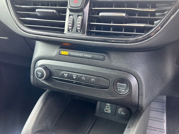 Used Ford Focus 2023 for sale - 76245892: Photo 40