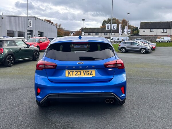 Used Ford Focus 2023 for sale - 76245892: Photo 6