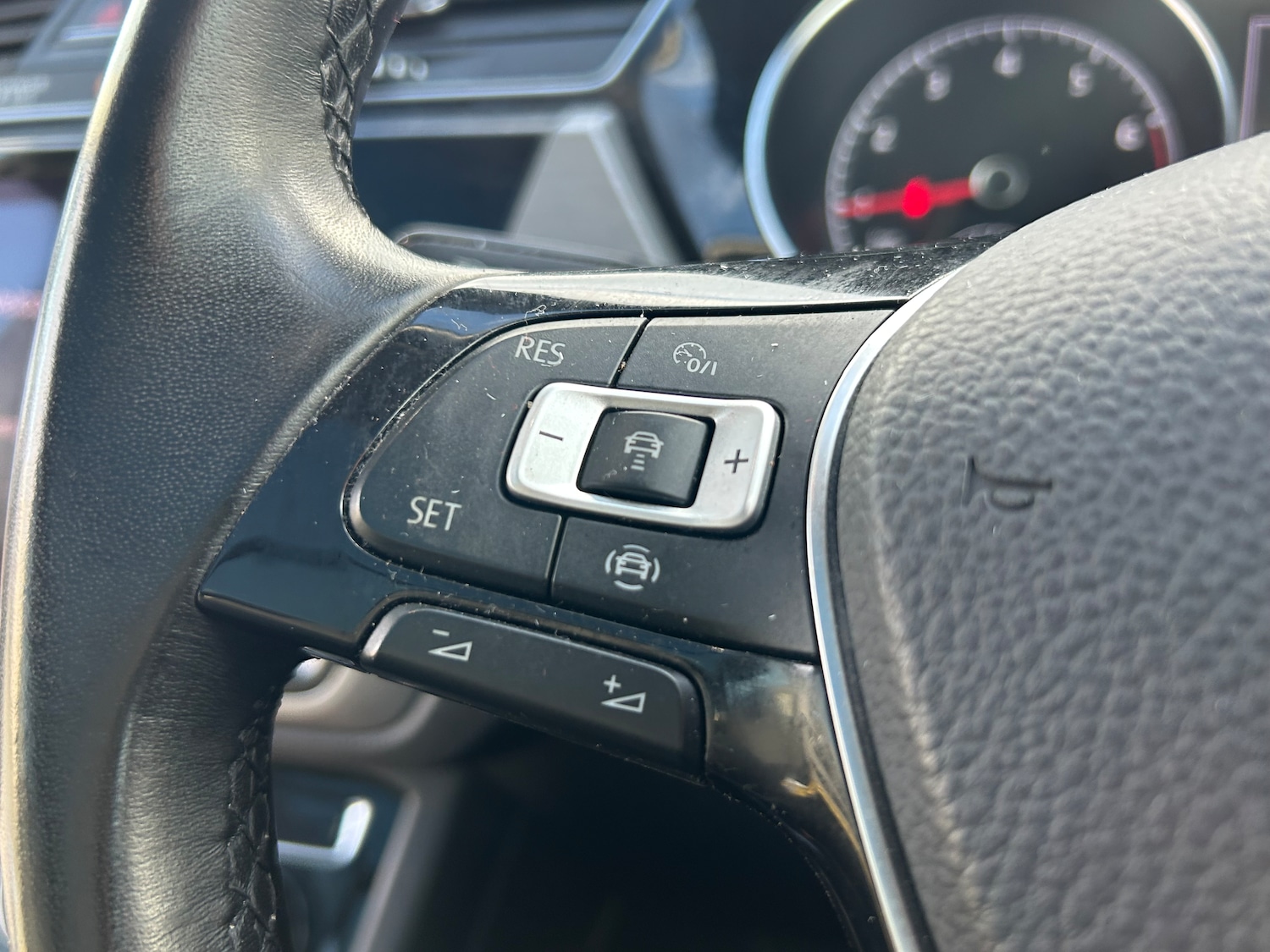 Used Volkswagen Touran 2021 for sale - 76245885: Photo 31