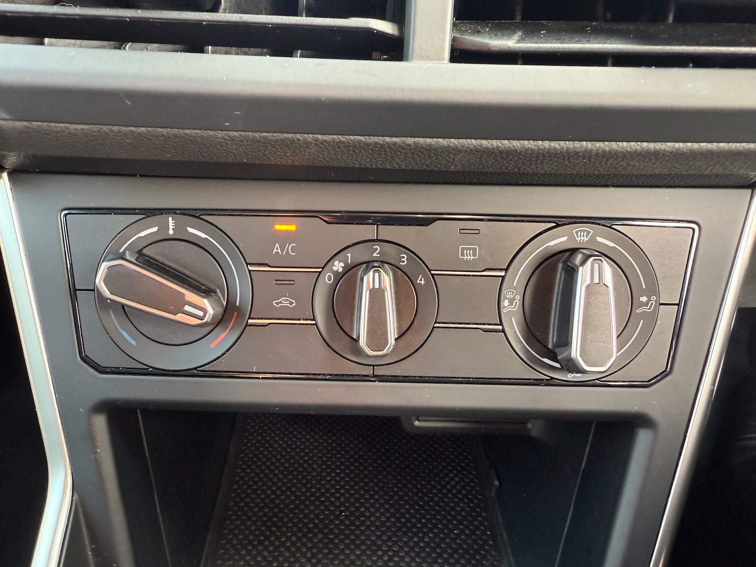 Used Volkswagen Polo 2023 for sale - 76288233: Photo 28