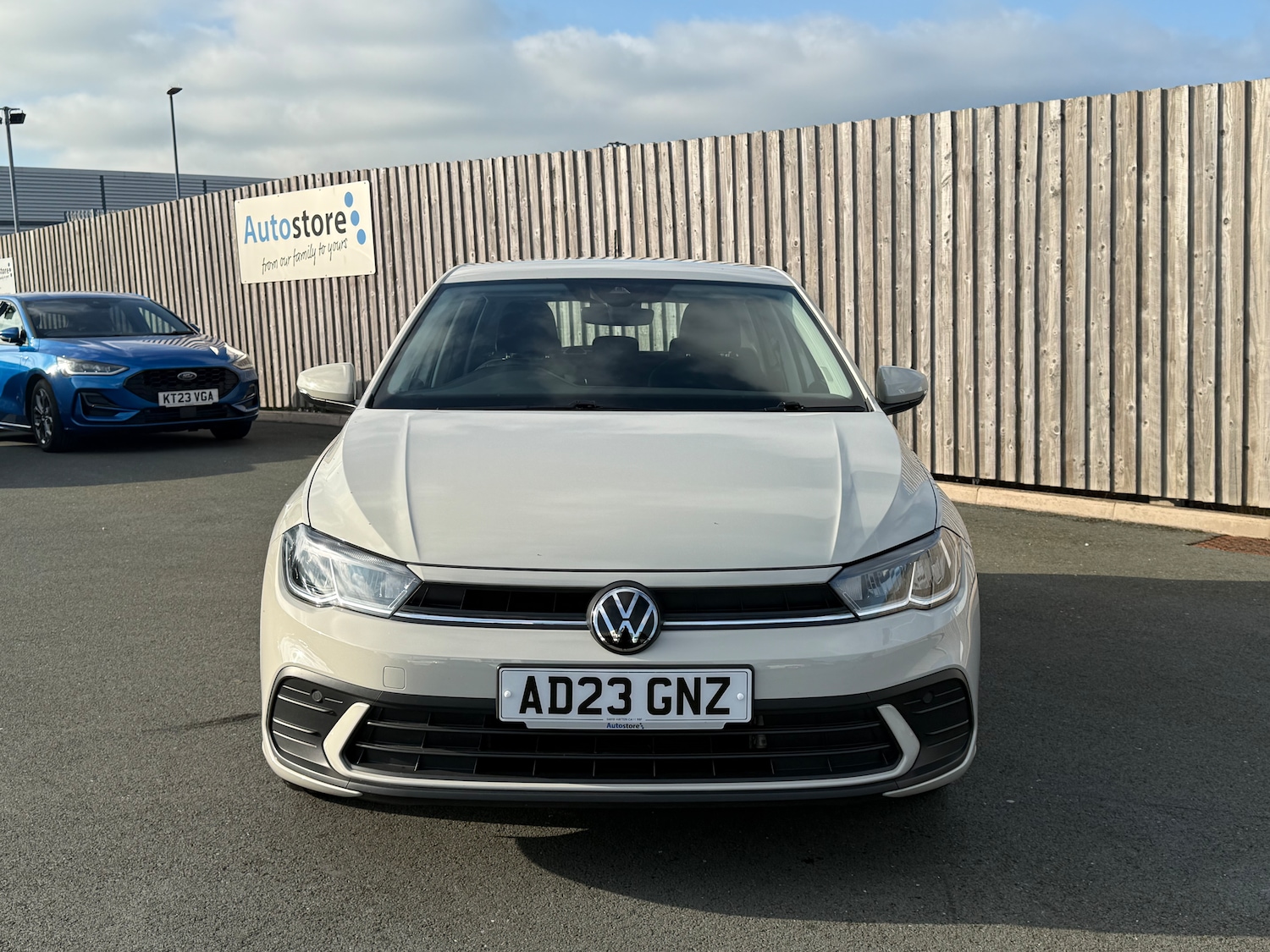 Used Volkswagen Polo 2023 for sale - 76288233: Photo 3