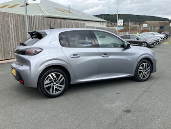 Used Peugeot 208 2023 for sale - 76113761: Photo