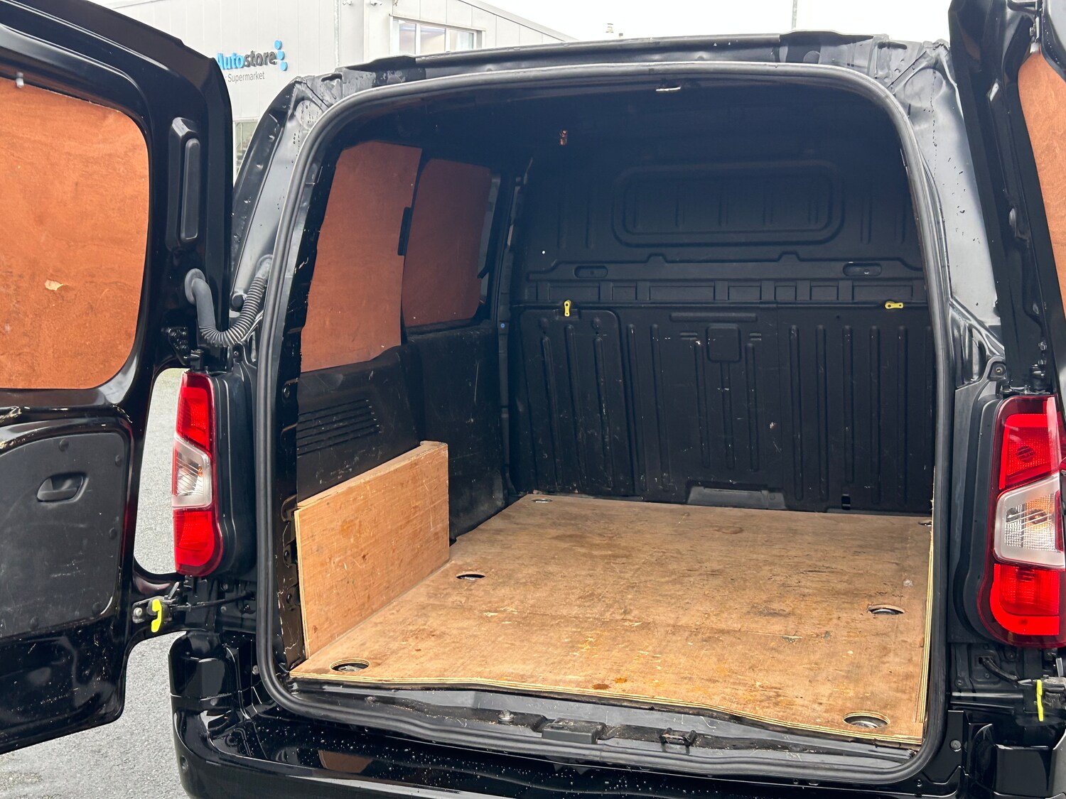 Used Vauxhall Combo 2021 for sale - 76142271: Photo 31