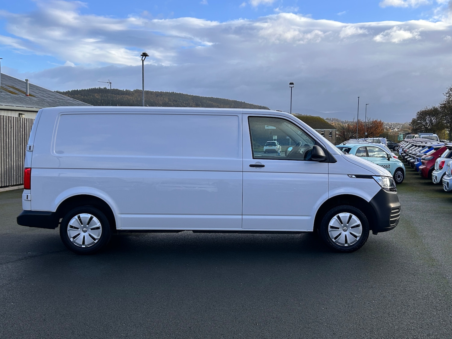 Used Volkswagen Transporter 2024 for sale - 76395452: Photo 3