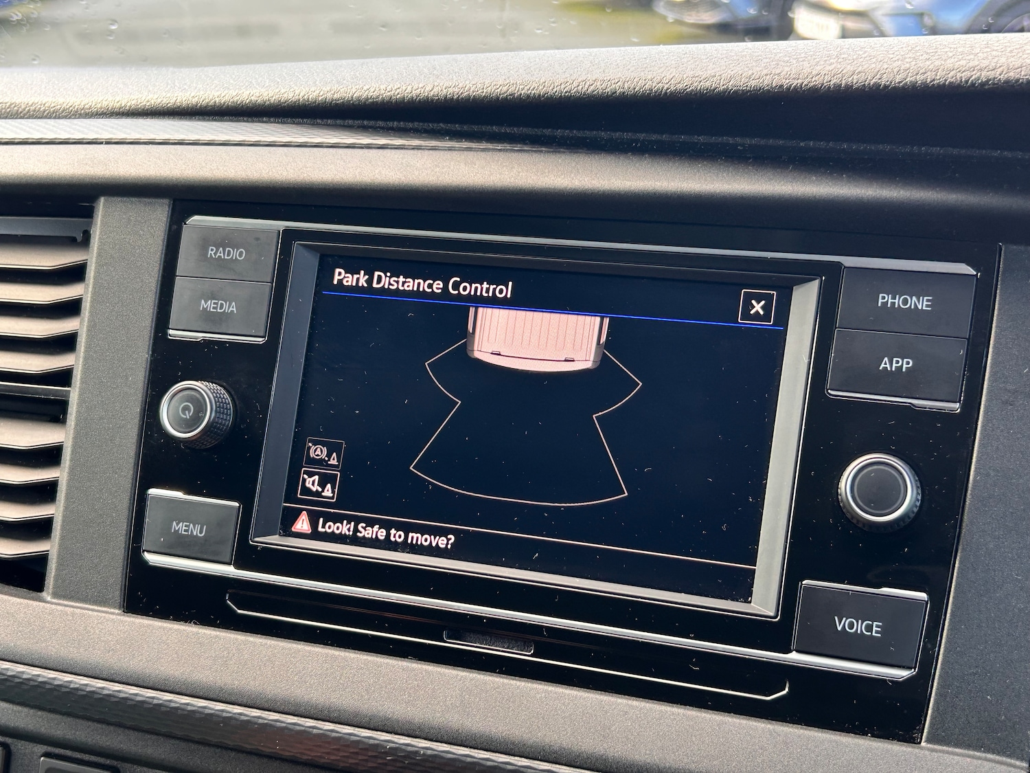 Used Volkswagen Transporter 2024 for sale - 76395452: Photo 30