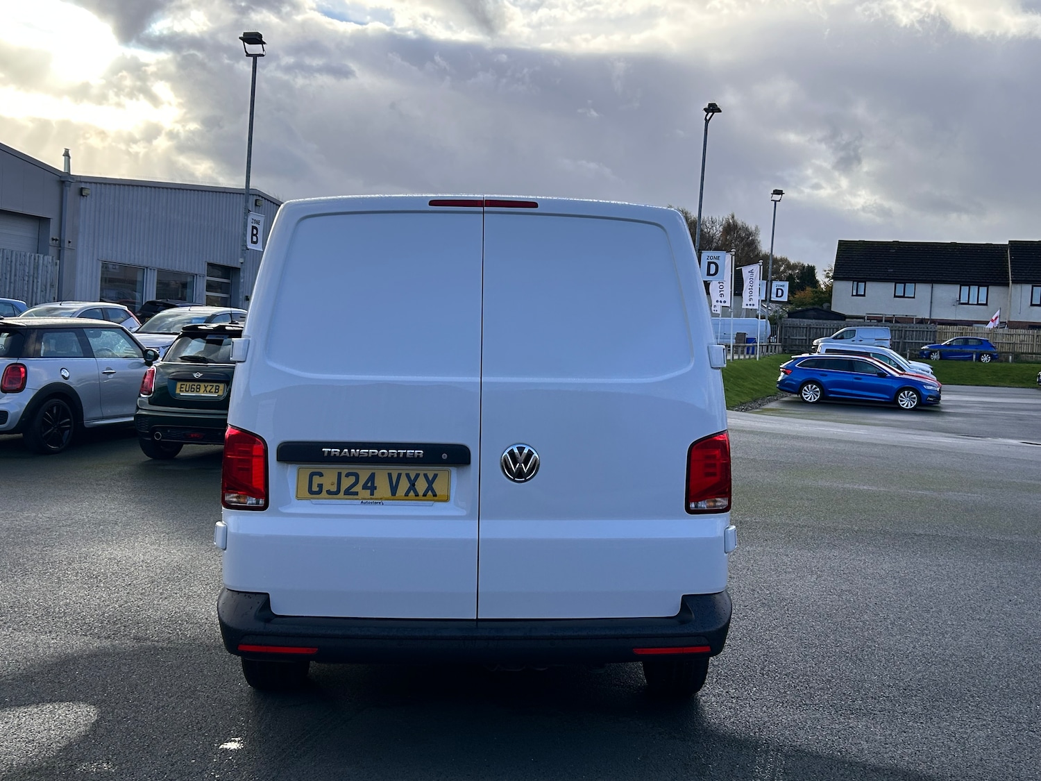 Used Volkswagen Transporter 2024 for sale - 76395452: Photo 7