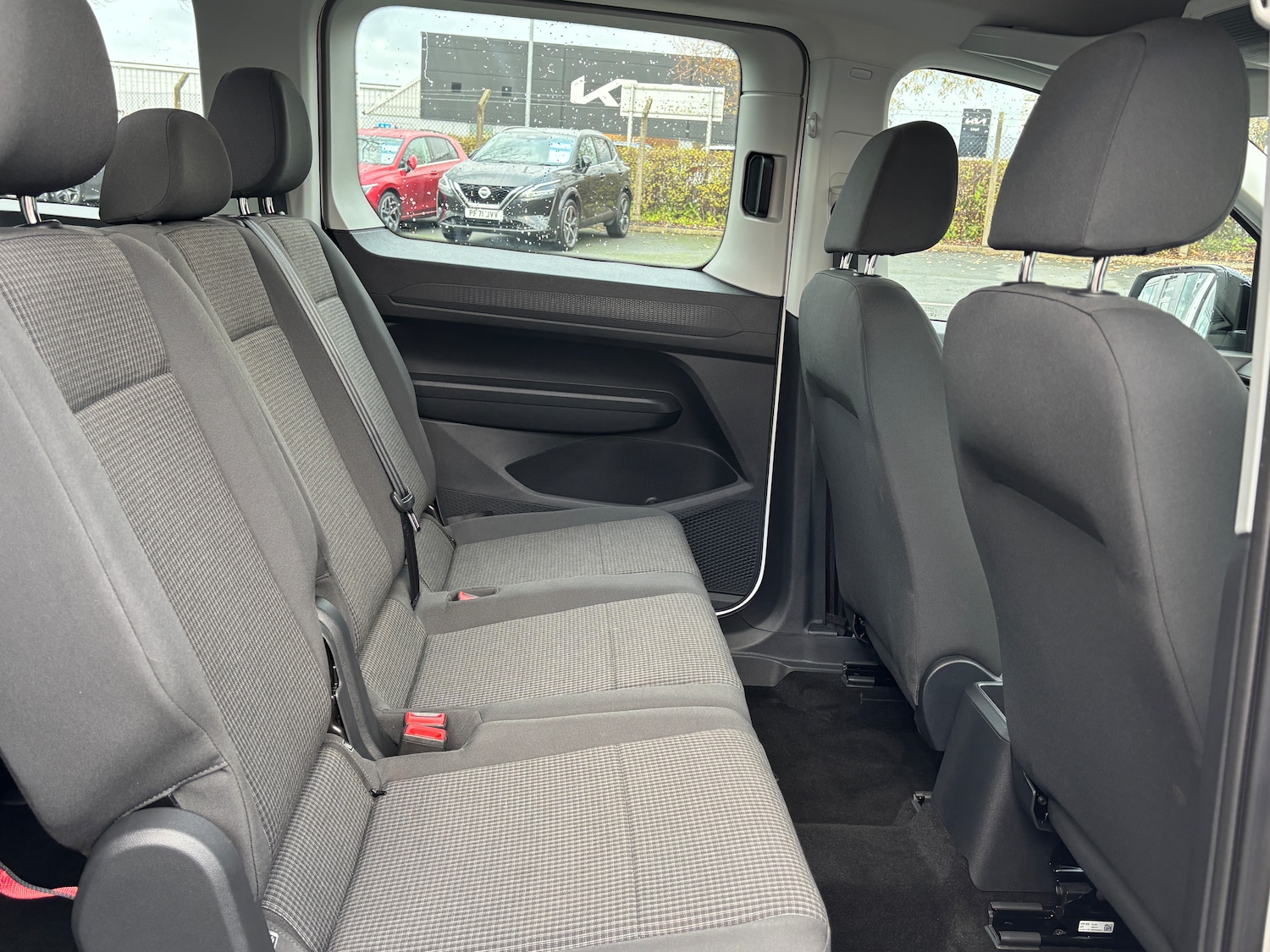 Used Volkswagen Caddy Maxi 2024 for sale - 76588060: Photo 14