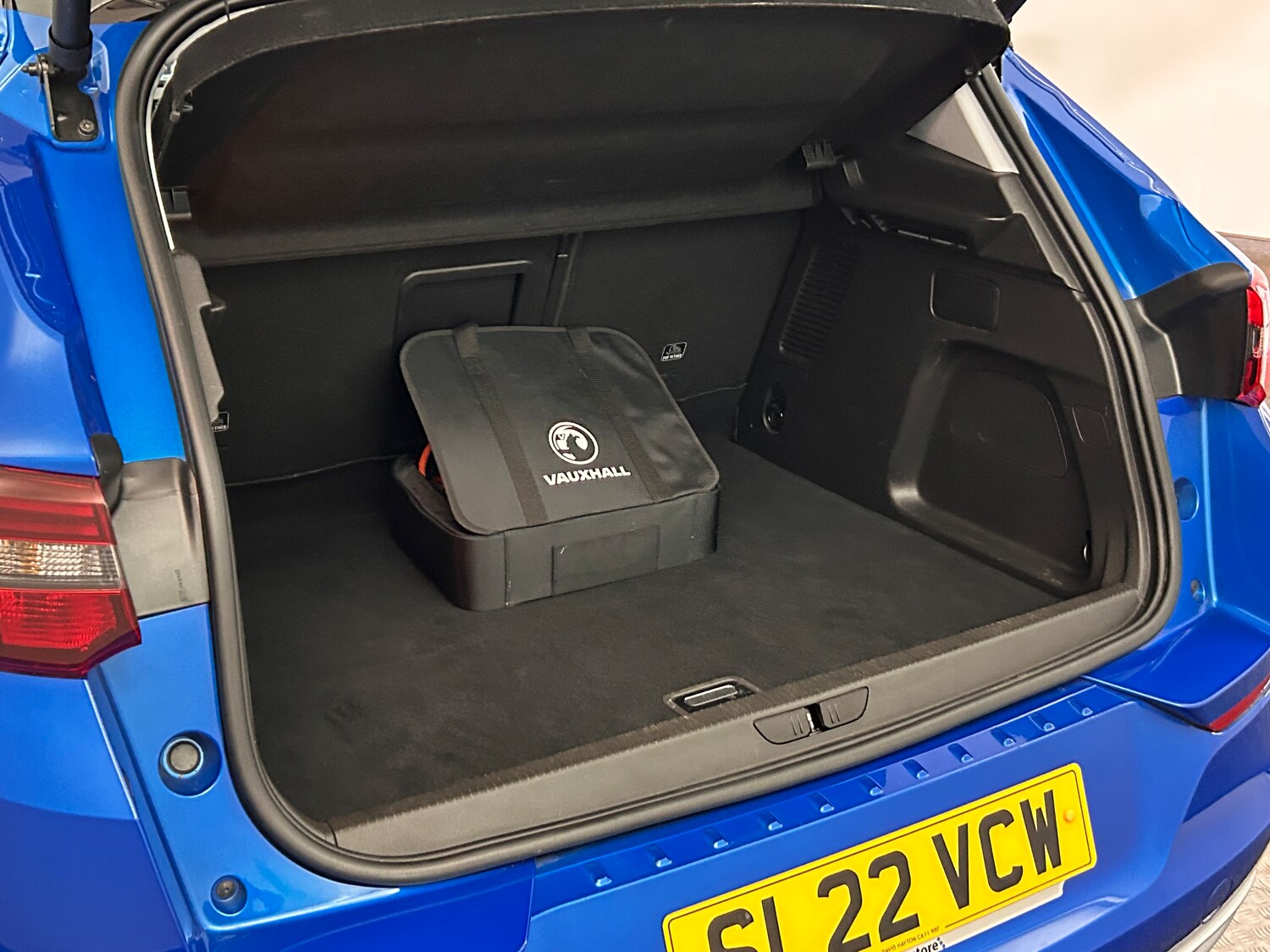 Vehicle 33