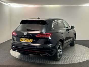 Used Volkswagen Touareg 2019 for sale - 74346321: Photo