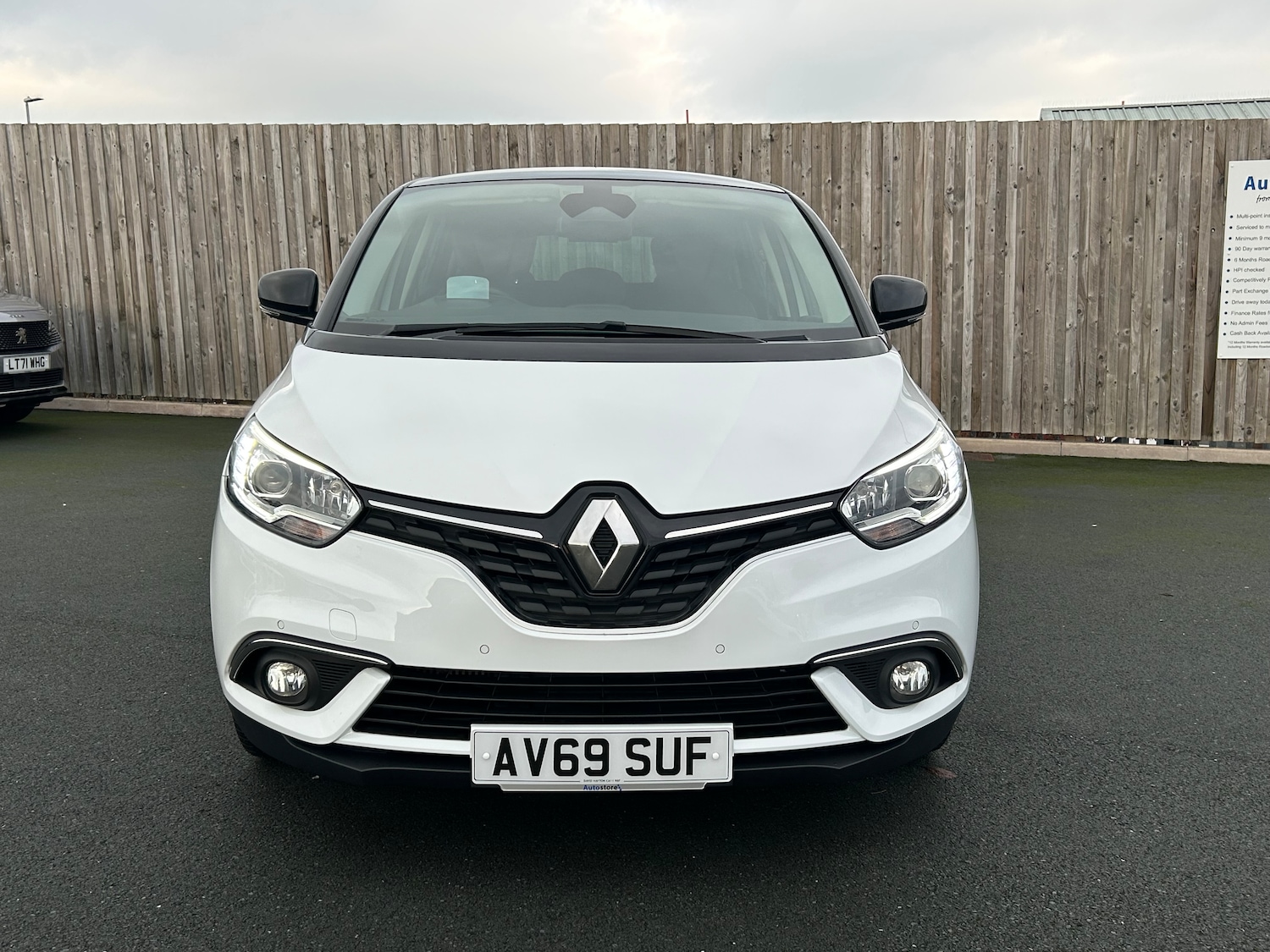 Used Renault Scenic 2019 for sale - 76516035: Photo 11