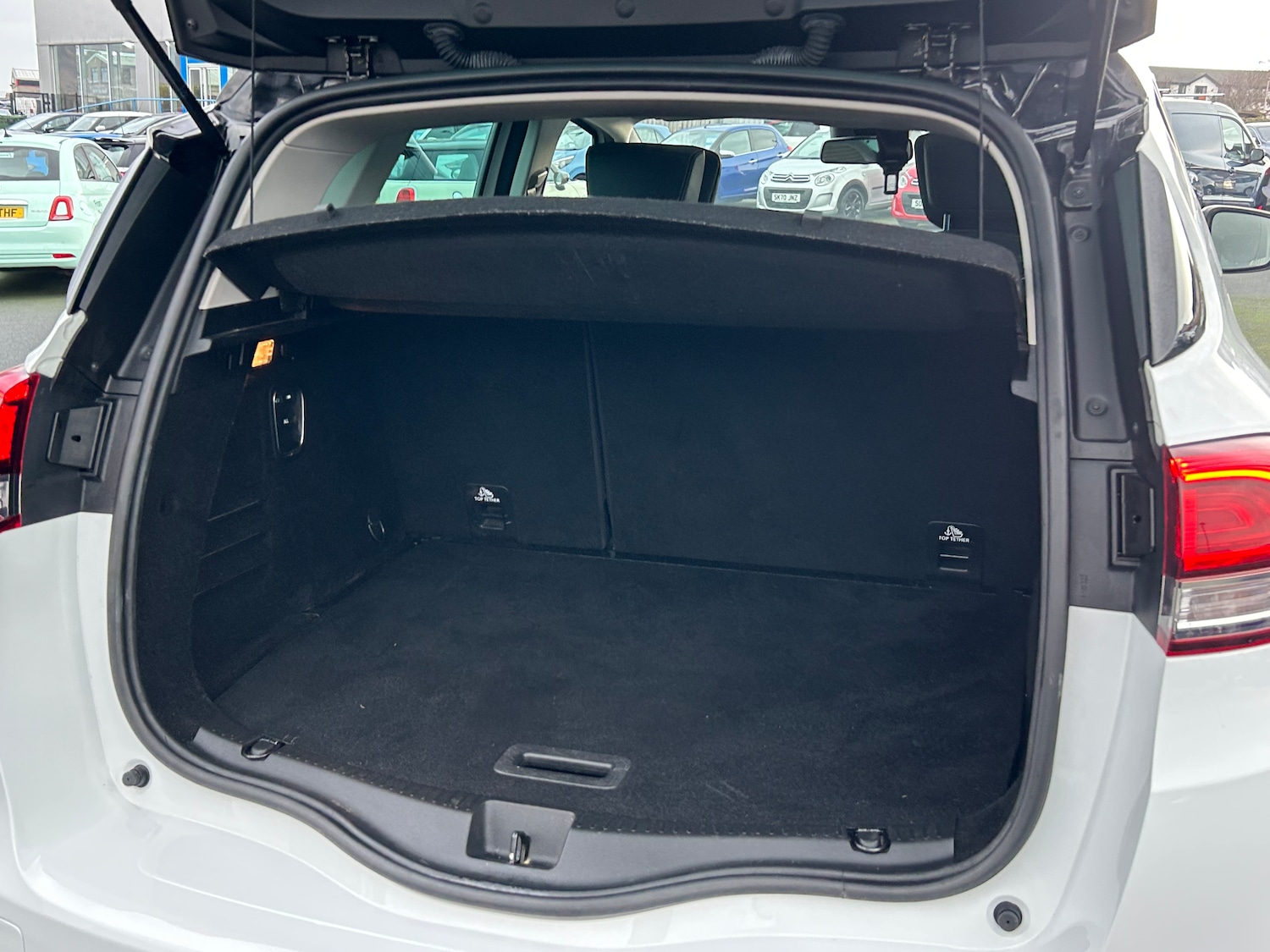 Used Renault Scenic 2019 for sale - 76516035: Photo 17