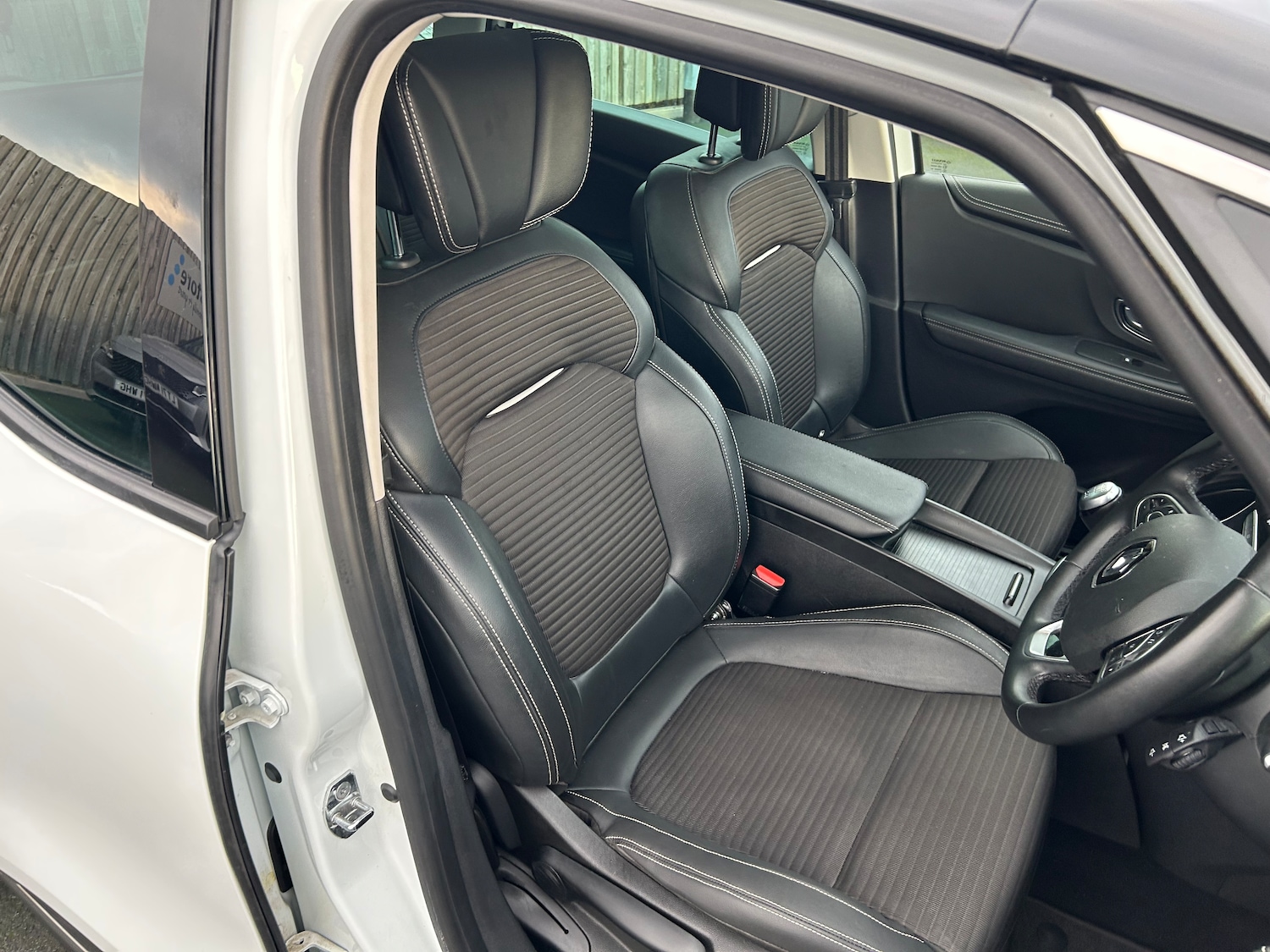 Used Renault Scenic 2019 for sale - 76516035: Photo 18