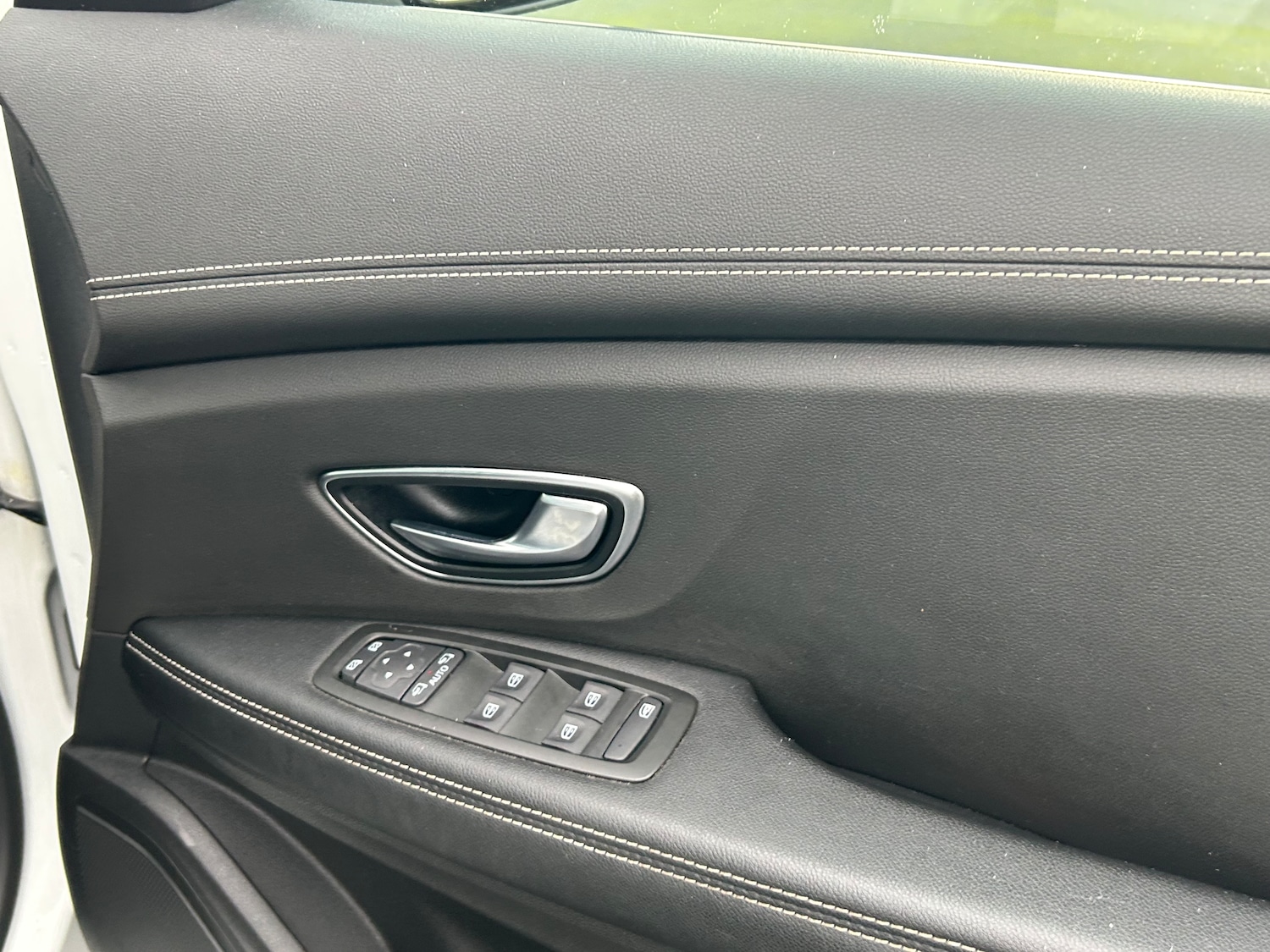 Used Renault Scenic 2019 for sale - 76516035: Photo 20