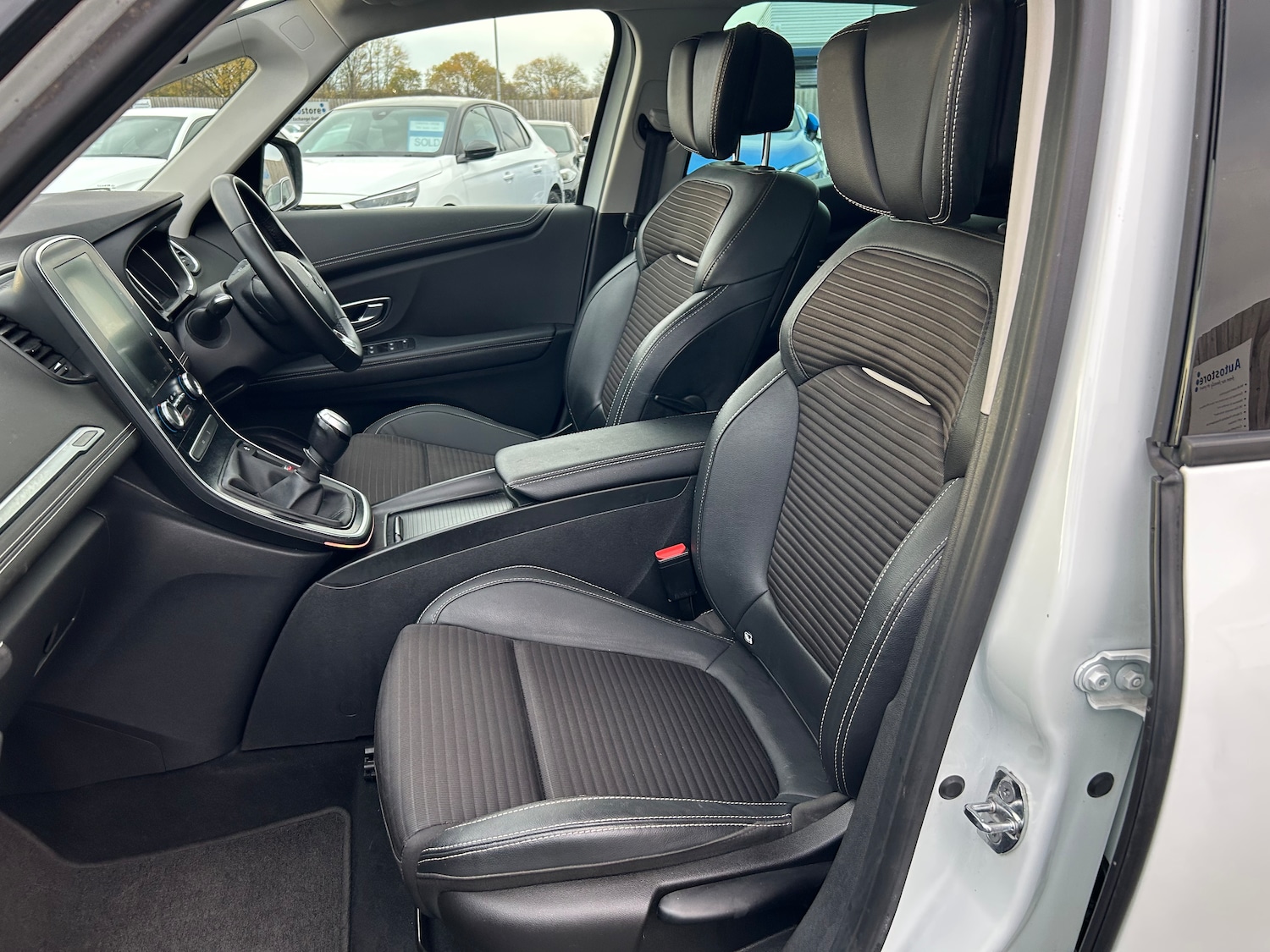 Used Renault Scenic 2019 for sale - 76516035: Photo 27