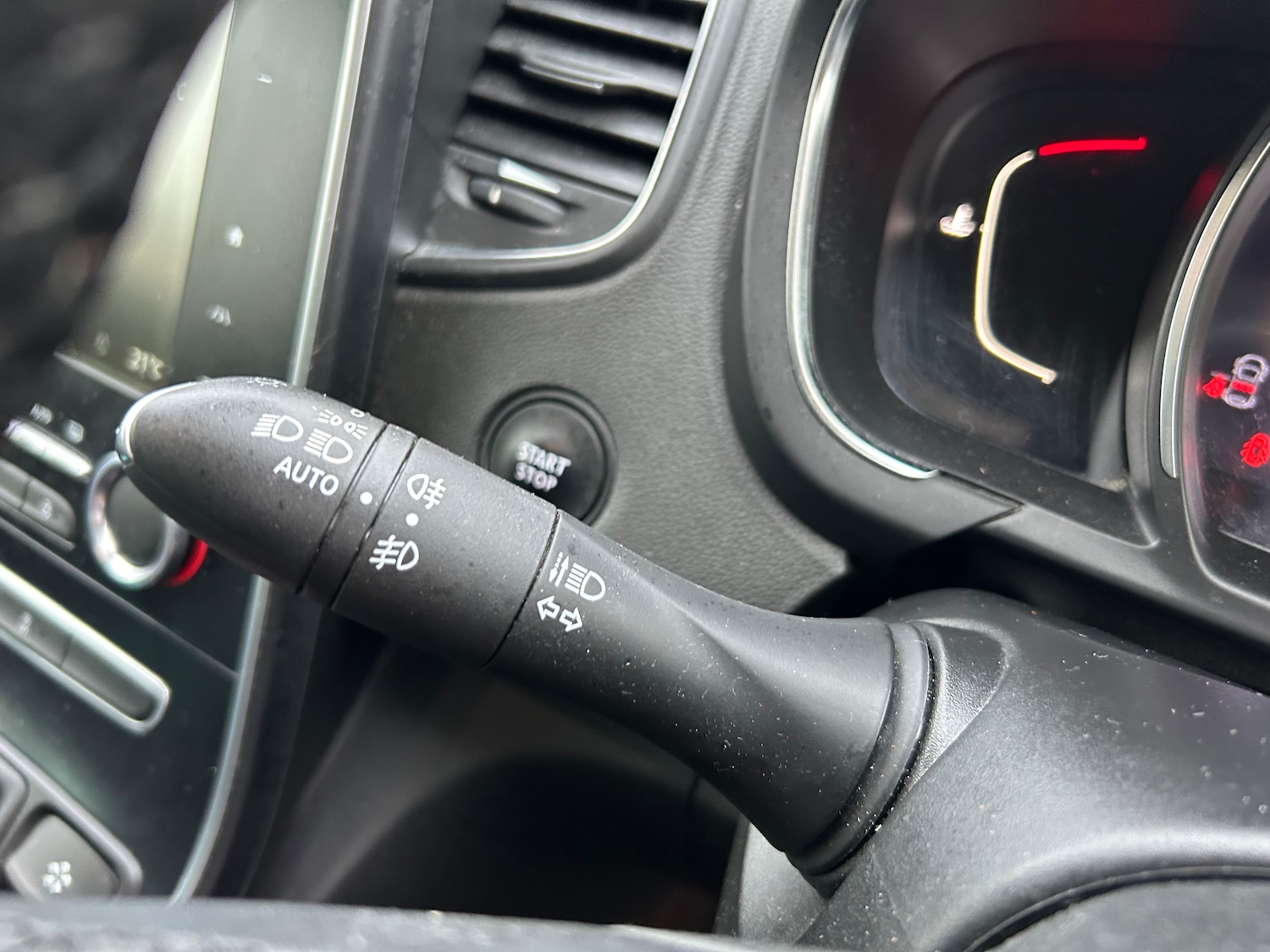 Used Renault Scenic 2019 for sale - 76516035: Photo 29