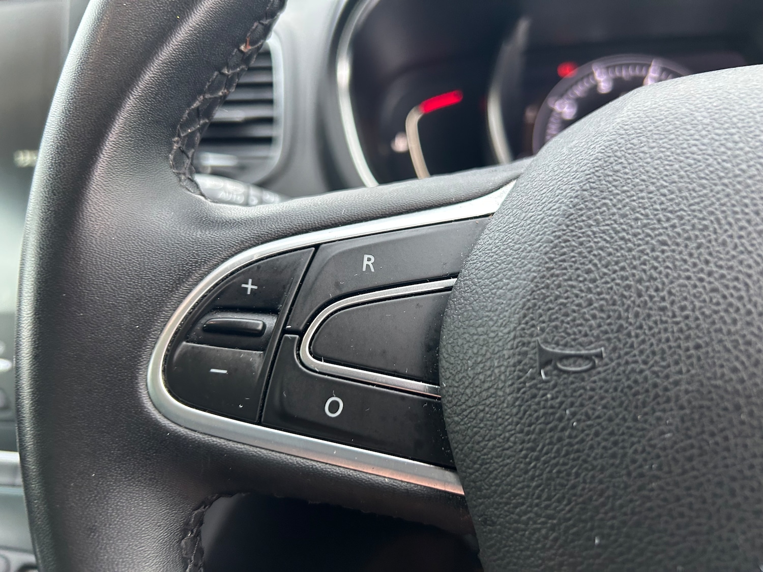 Used Renault Scenic 2019 for sale - 76516035: Photo 31