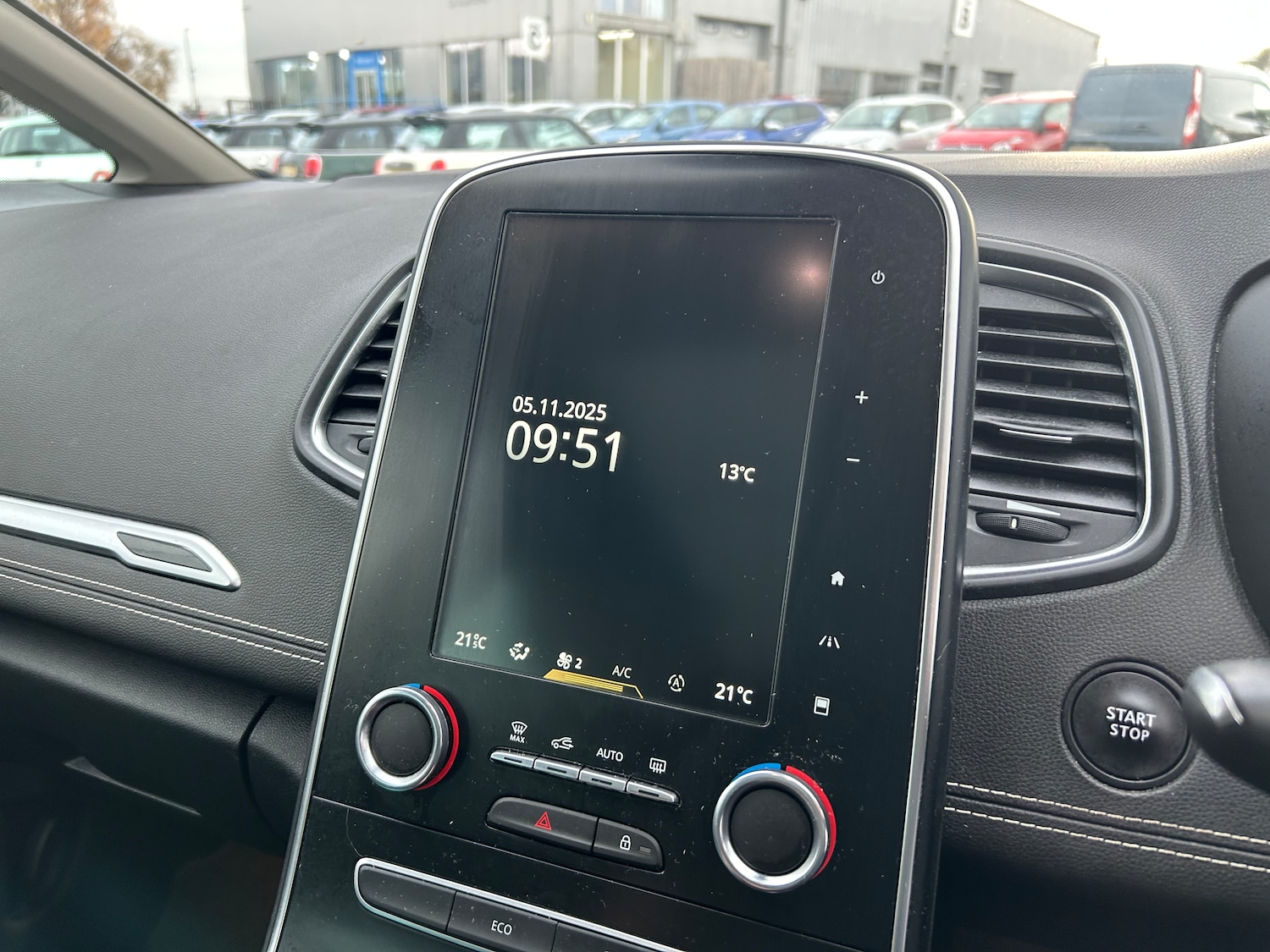 Used Renault Scenic 2019 for sale - 76516035: Photo 32