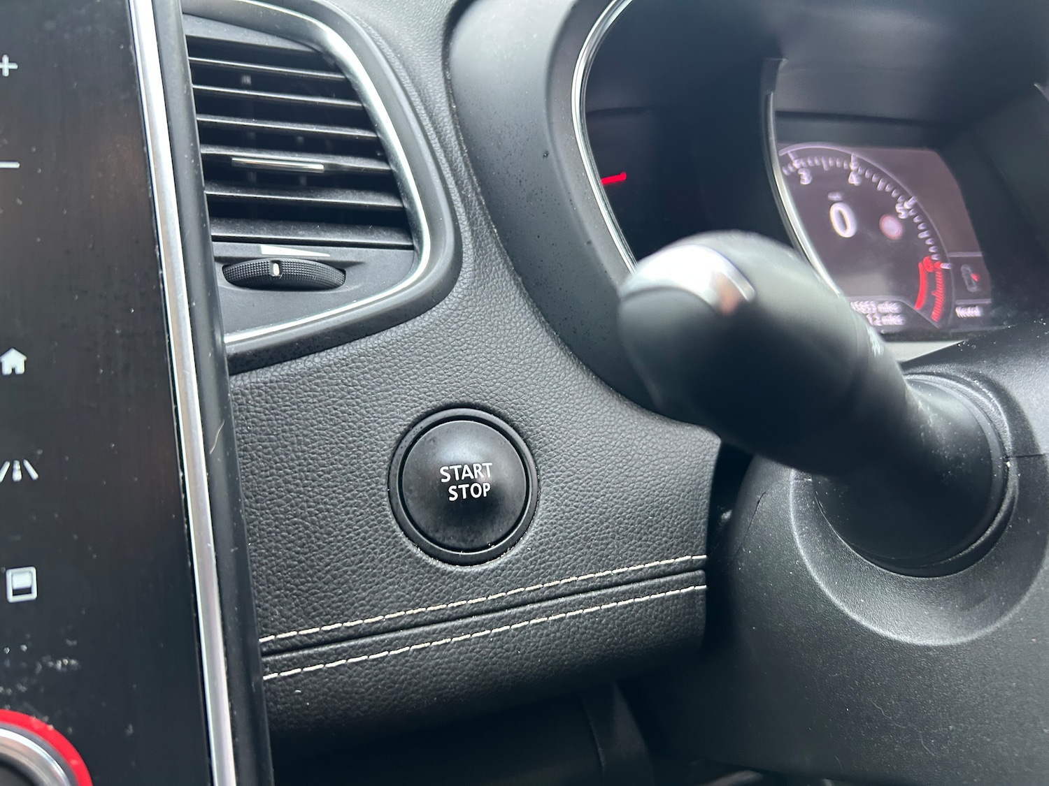 Used Renault Scenic 2019 for sale - 76516035: Photo 38