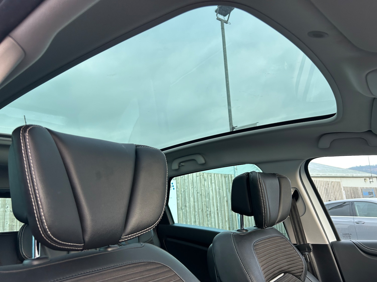 Used Renault Scenic 2019 for sale - 76516035: Photo 42