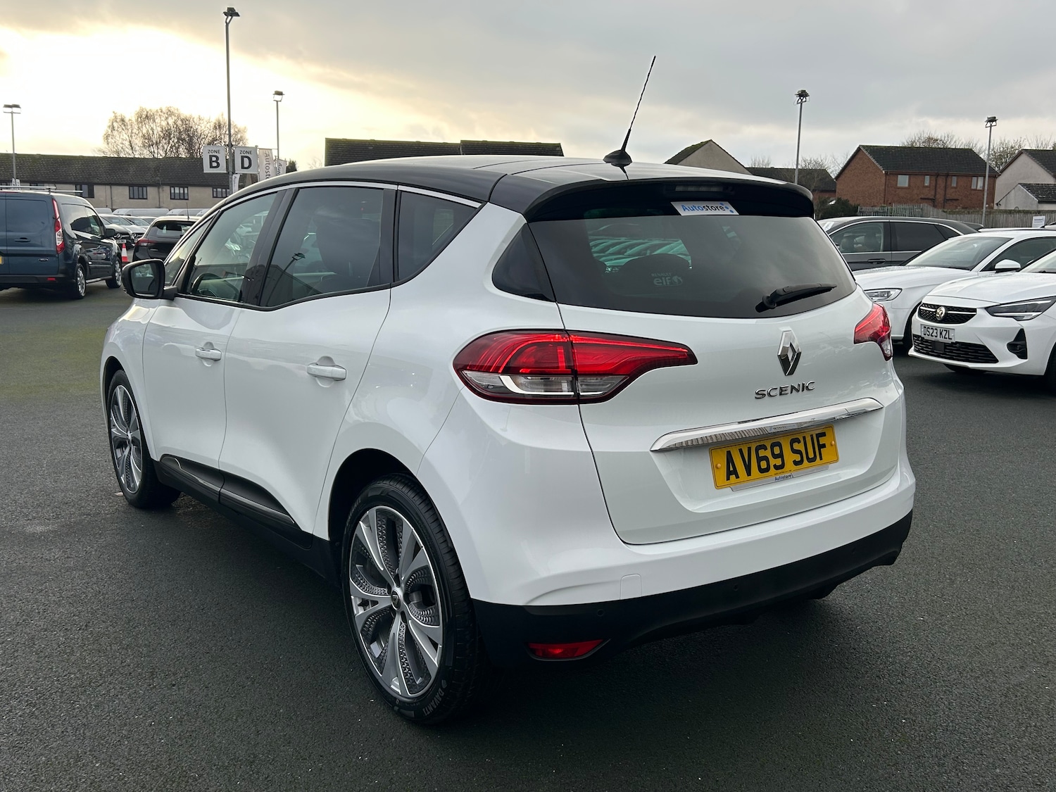 Used Renault Scenic 2019 for sale - 76516035: Photo 8