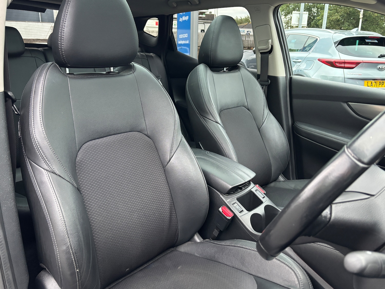 Used Nissan Qashqai 2017 for sale - 76395434: Photo 15