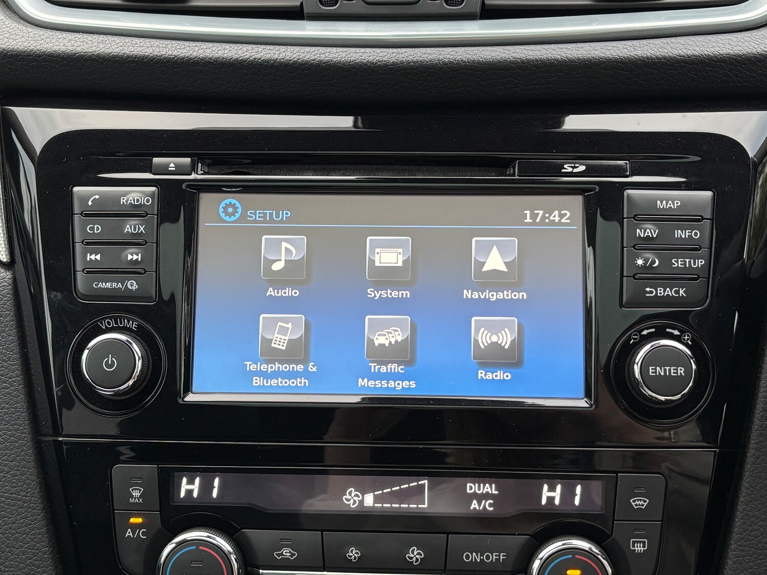 Used Nissan Qashqai 2017 for sale - 76395434: Photo 33