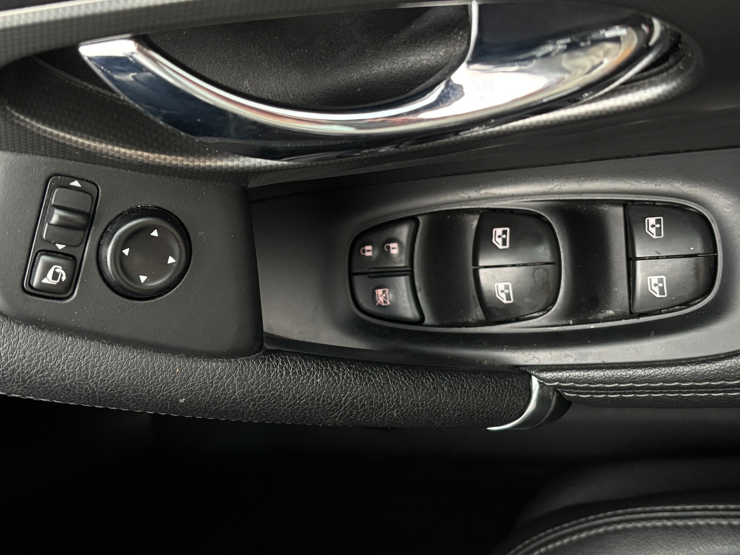 Used Nissan Qashqai 2017 for sale - 76395434: Photo 37