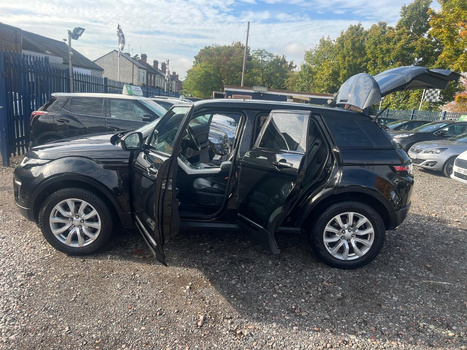 Used Land Rover Range Rover Evoque 2016 for sale - 76128885: Photo 13