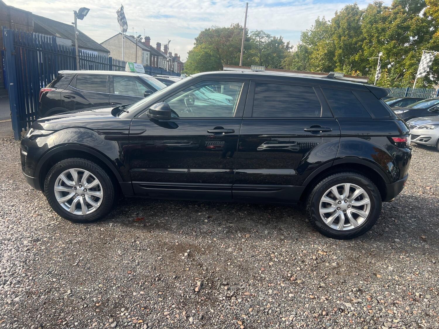 Used Land Rover Range Rover Evoque 2016 for sale - 76128885: Photo 7