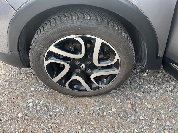 Used Renault Captur 2015 for sale - 76293280: Photo 41