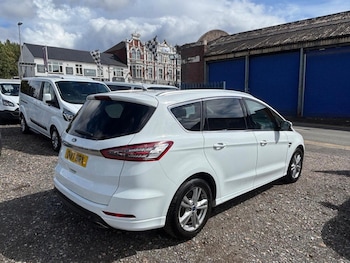 Used Ford S-Max 2017 for sale - 75718339: Photo