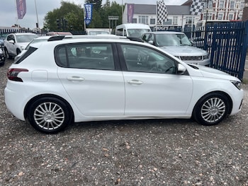 Used Peugeot 308 2020 for sale - 75349191: Photo