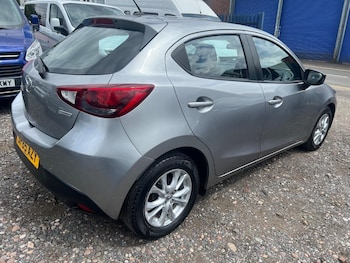 Used Mazda Mazda2 2016 for sale - 75289224: Photo