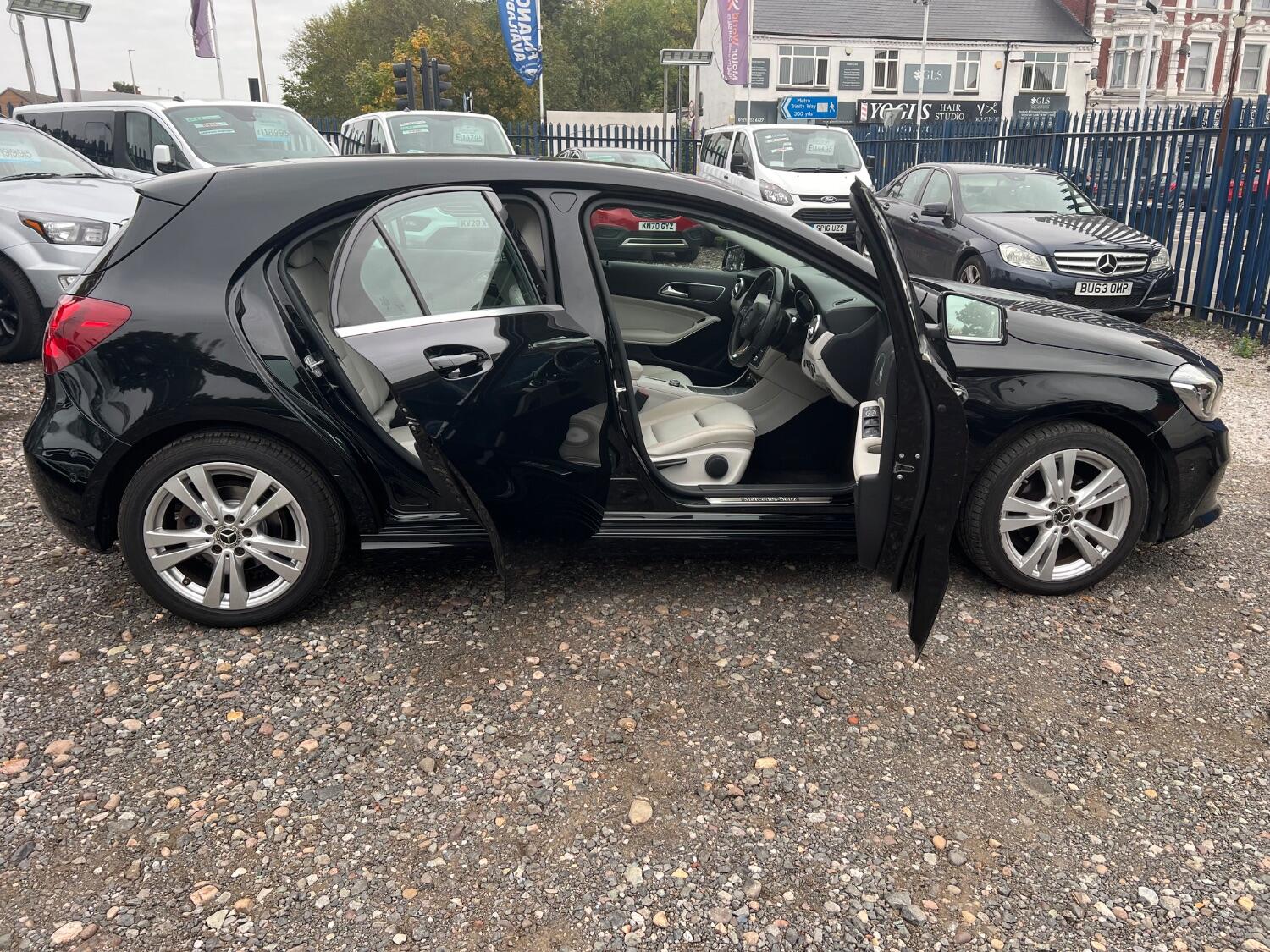 Used Mercedes-Benz A-Class 2017 for sale - 76093779: Photo 11