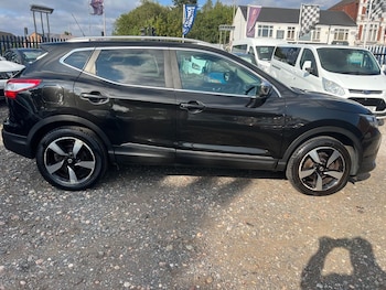 Used Nissan Qashqai 2015 for sale - 75550314: Photo