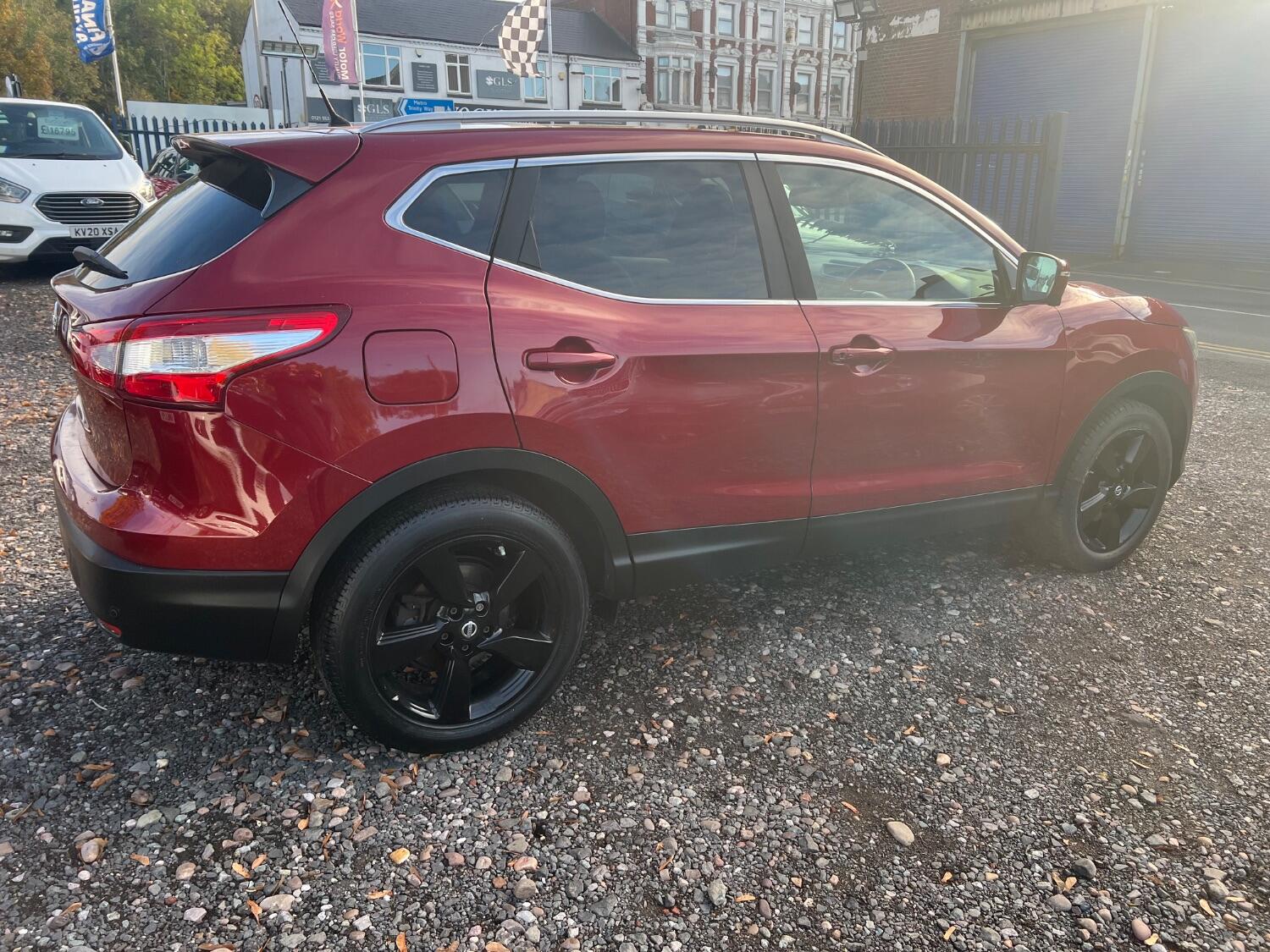 Used Nissan Qashqai 2015 for sale - 76093742: Photo 3