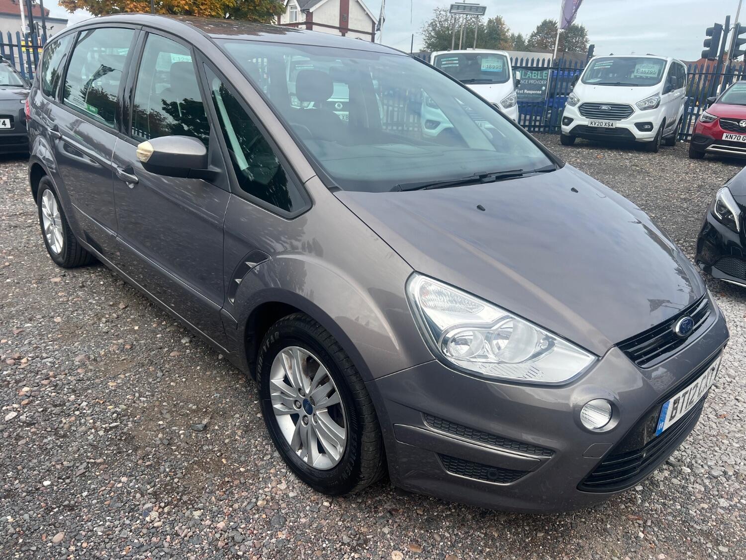 Used Ford S-Max 2012 for sale - 76107379: Photo 1
