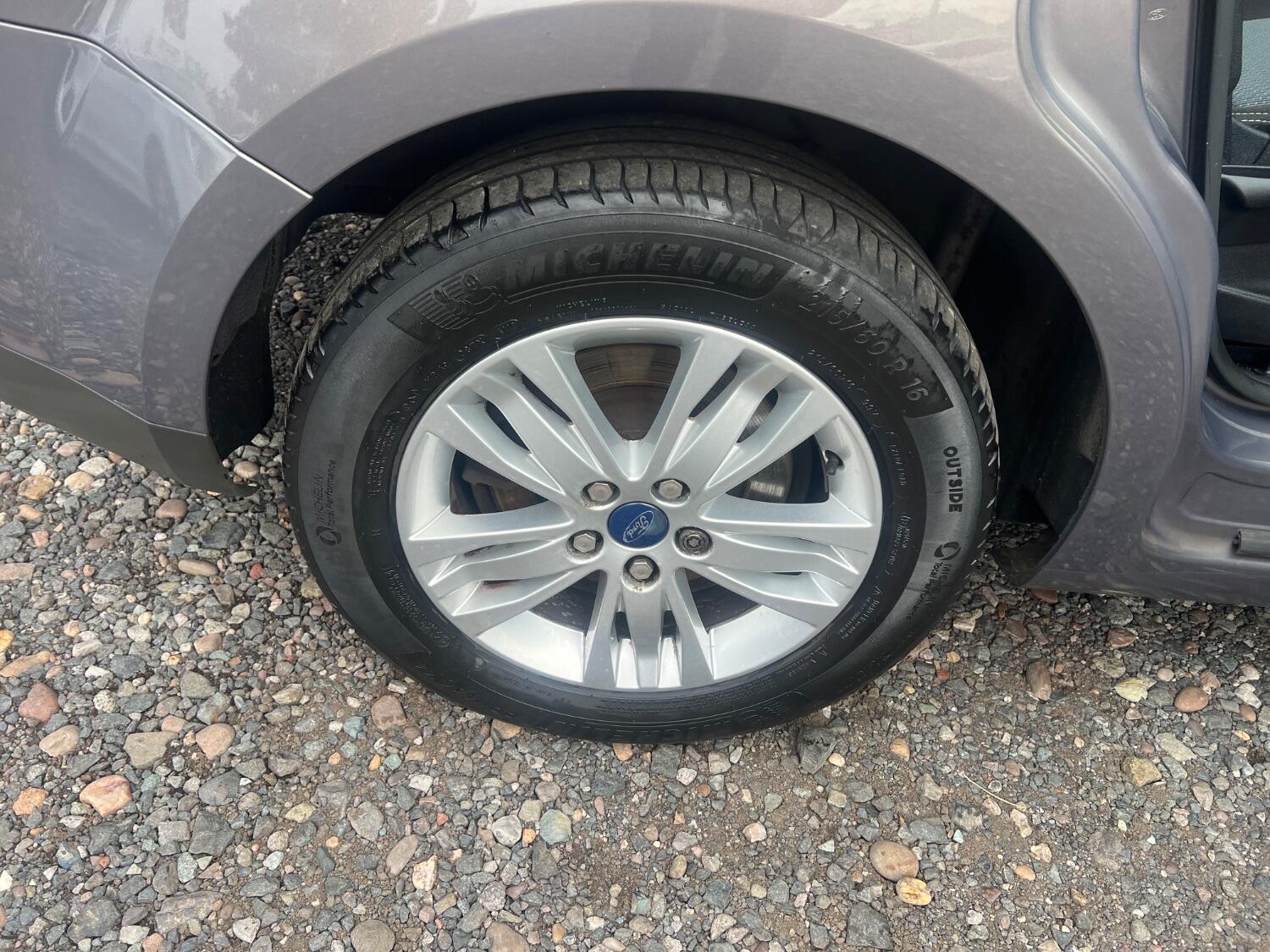 Used Ford S-Max 2012 for sale - 76107379: Photo 49