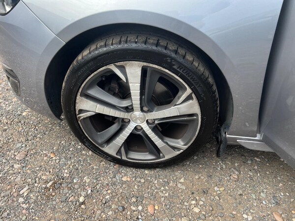 Used Peugeot 308 2016 for sale - 75105611: Photo 44