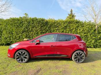 Used Renault Clio 2019 for sale - 74749248: Photo