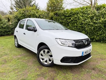 Used Dacia Sandero 2018 for sale - 79758726: Photo