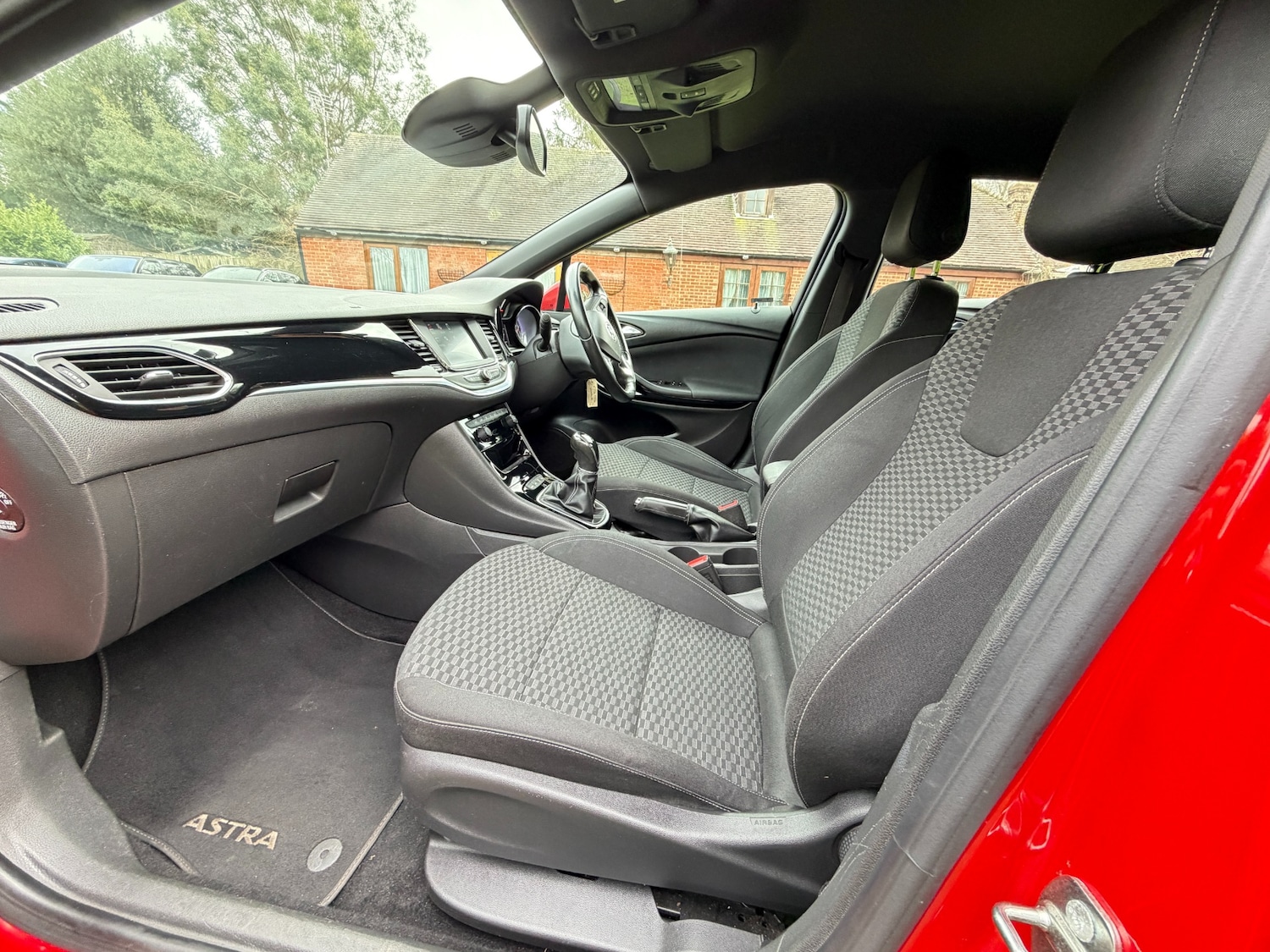 Used Vauxhall Astra 2016 for sale - 77778948: Photo 13