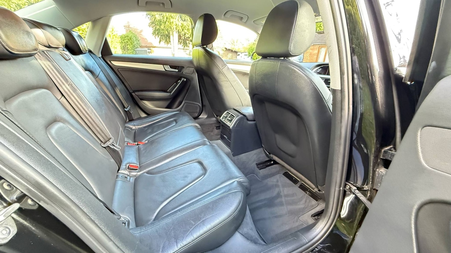 Used Audi A4 2015 for sale - 76508556: Photo 10