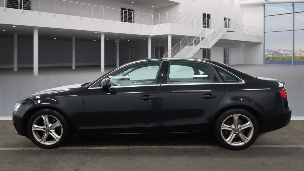 Used Audi A4 2015 for sale - 76508556: Photo 3